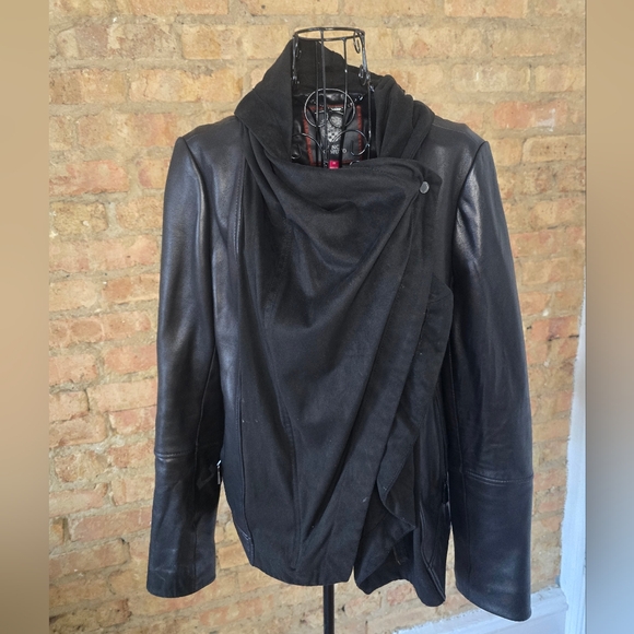 ♣️ Vince Camuto Black Leather Jacket with Shawl - New Zealand Lamb Leather - Picture 4 of 12
